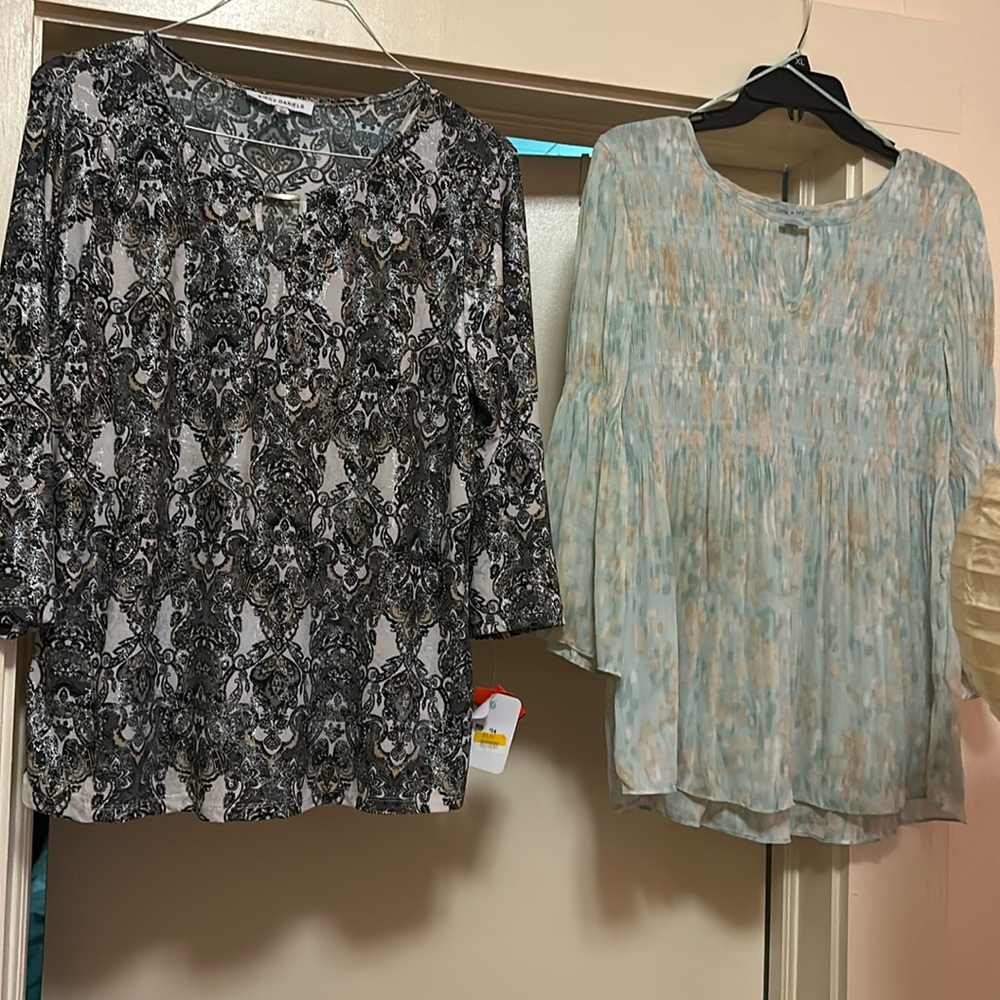 2stylish blouses